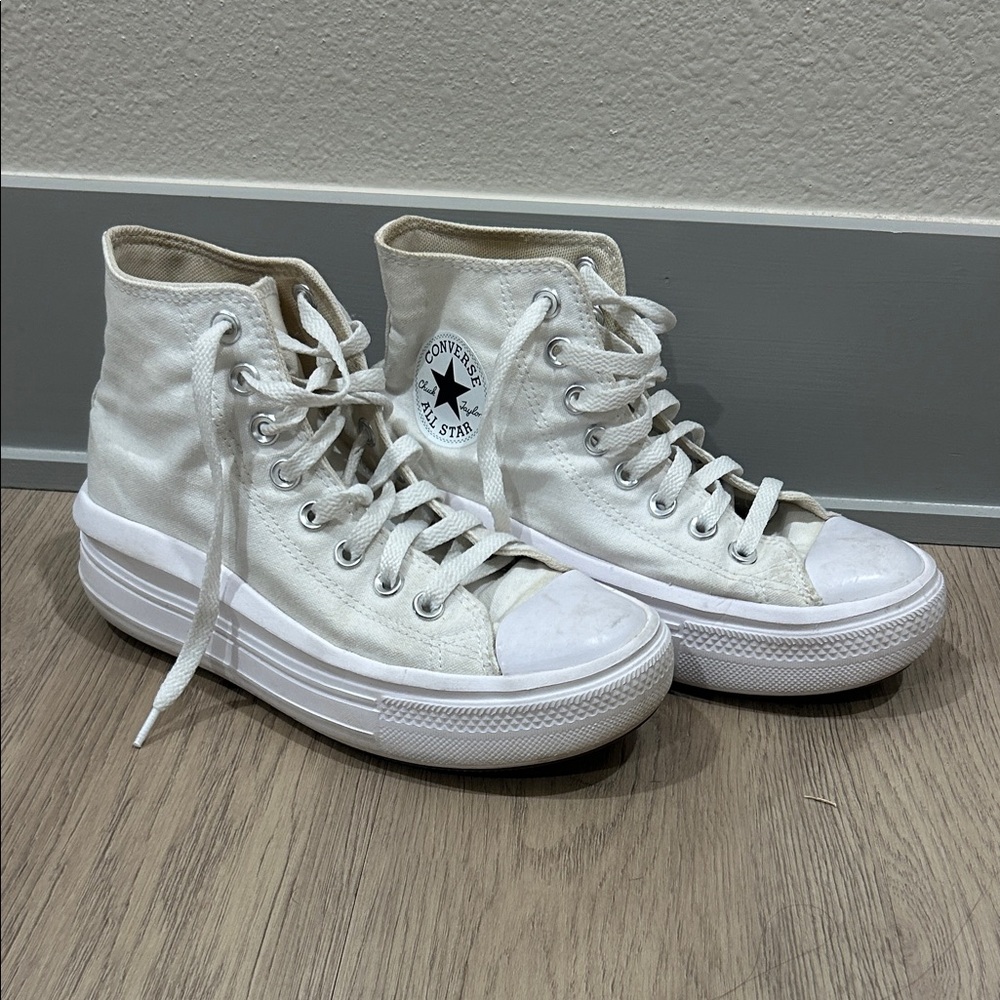 Converse Women's Classic White High-Tops